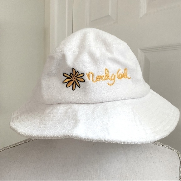 Nordstrom Nordy Girl Terry Sun Bucket Hat Nissan Cap Sz Med - Picture 6 of 7